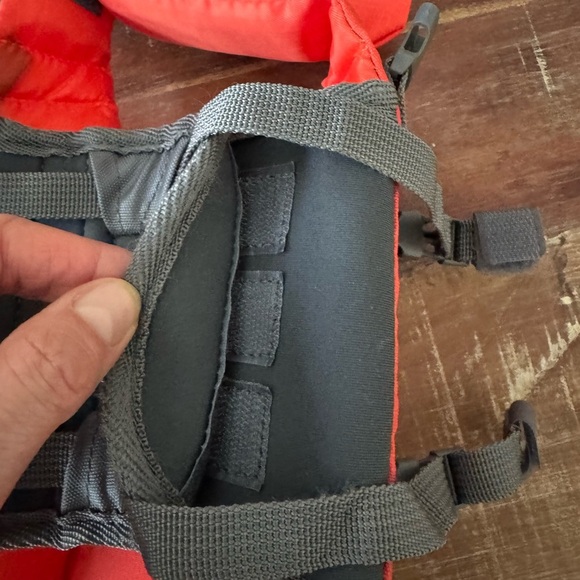 Outward Hound Pet Life Jacket - X Small - Picture 4 of 7